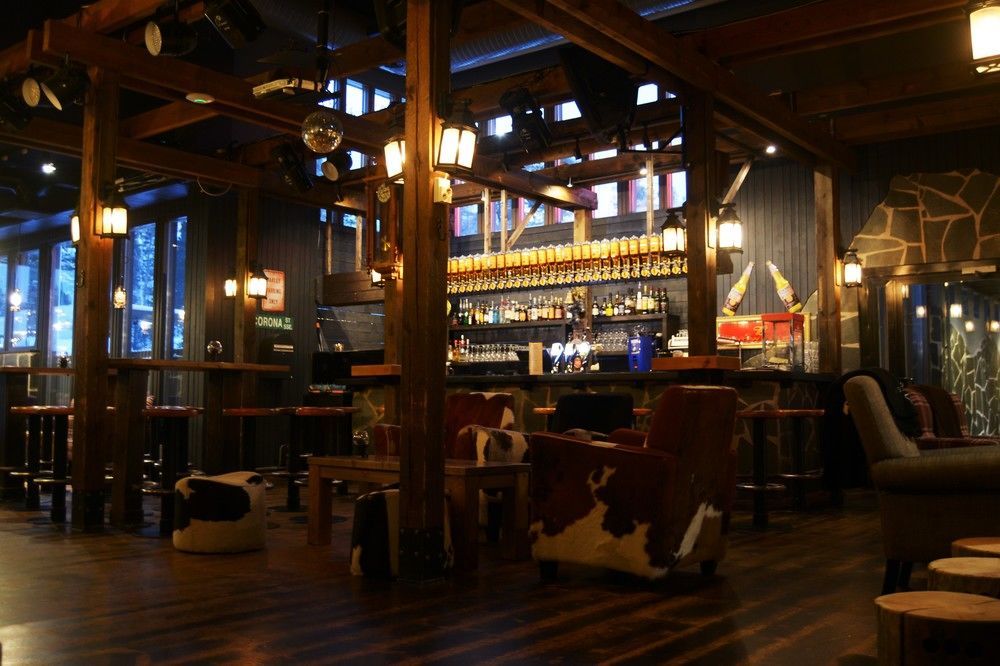 Ski-Inn Hotel Pyhaetunturi מראה חיצוני תמונה